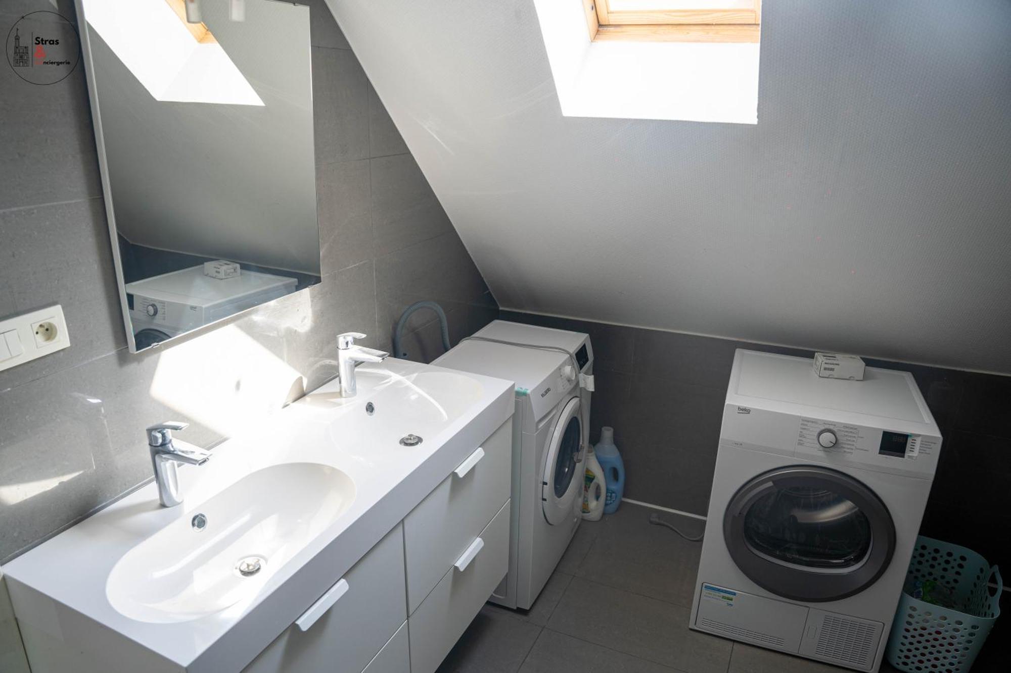 Appartement Spacieux Neudorf, สตราสบูร์ก ภายนอก รูปภาพ